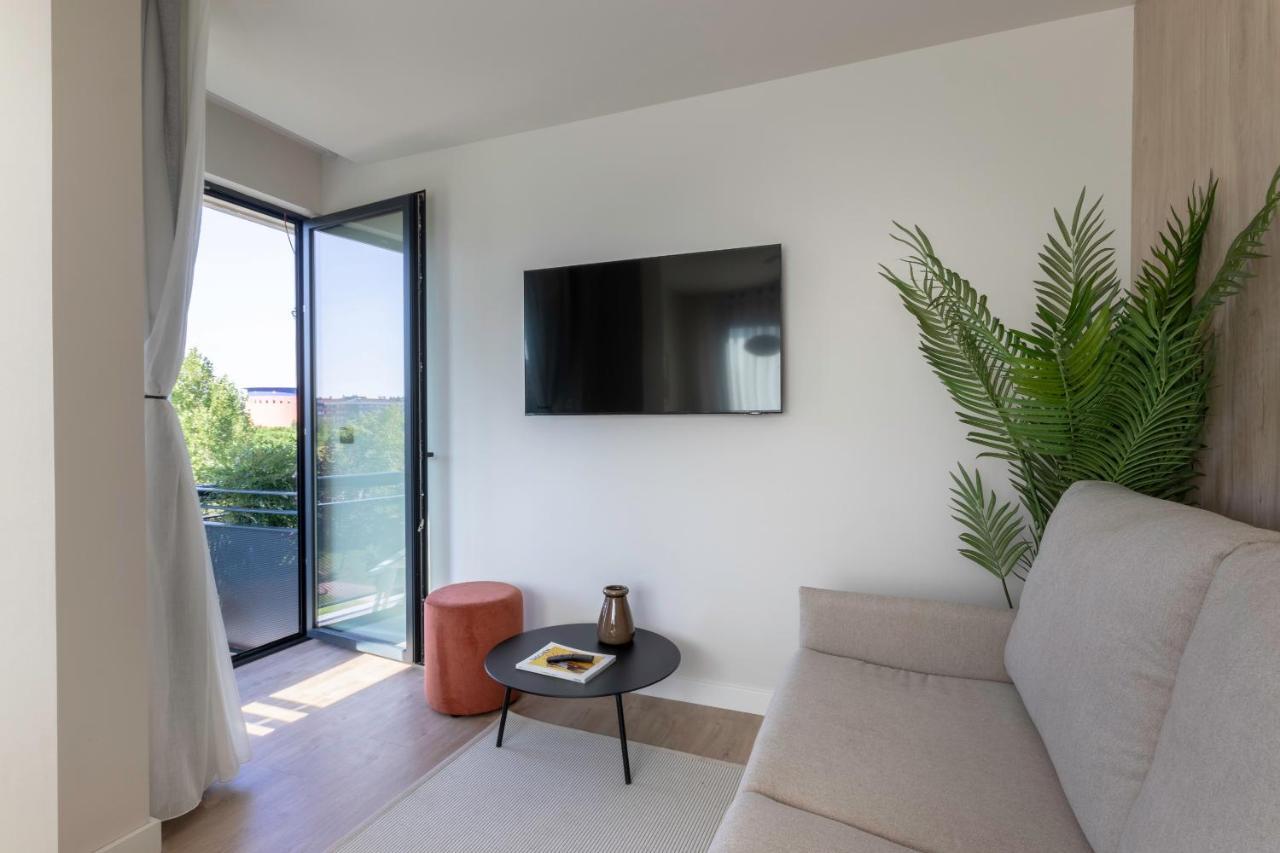 Apartamentos Libere Pamplona Yamaguchi Eksteriør bilde